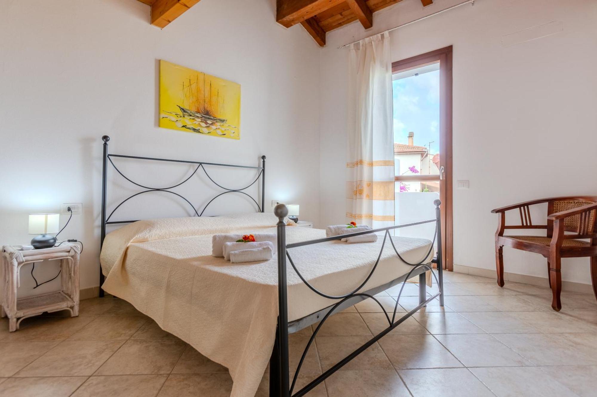 Residence Fior Di Sulcis Calasetta Exterior photo